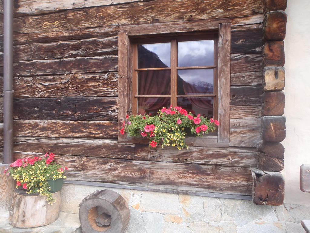 Baita La Broina Livigno Room photo