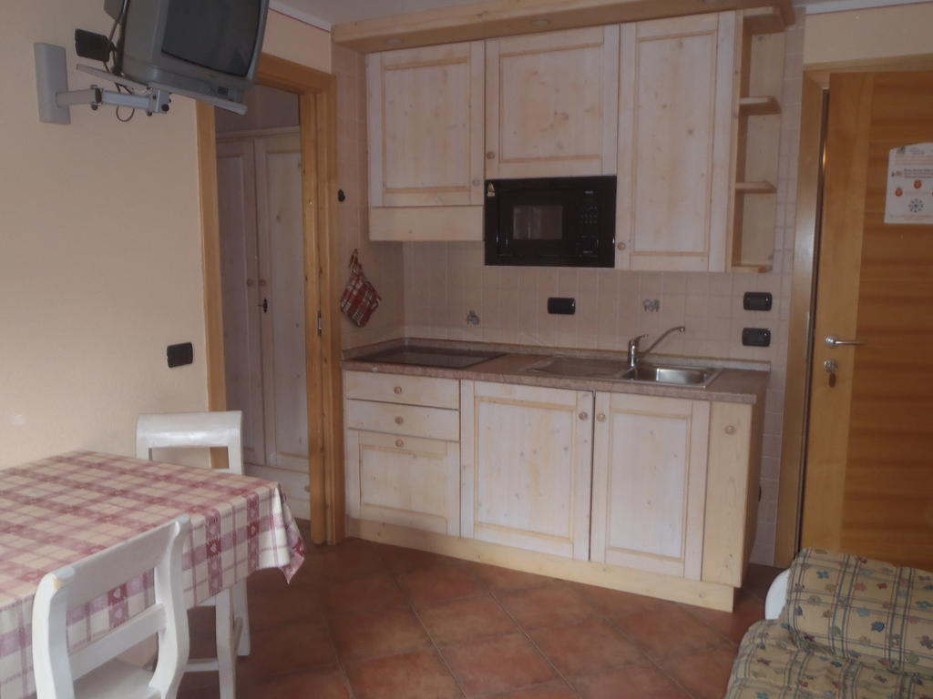 Baita La Broina Livigno Room photo